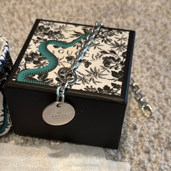 Gucci Silver Bracelet - Picture 9 of 10